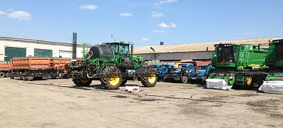 Ремонт стрелы самоходного опрыскивателя John Deere 4730