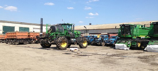Ремонт стрелы самоходного опрыскивателя John Deere 4730